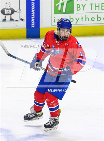 Thumbnail 3 in Cape Elizabeth vs. Messalonskee (MPA Class B State Final) photogallery.