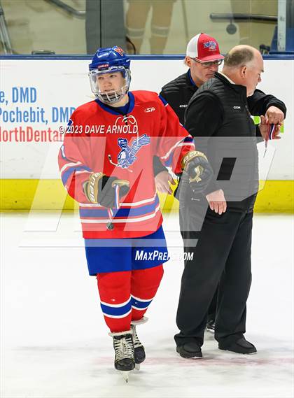 Thumbnail 1 in Cape Elizabeth vs. Messalonskee (MPA Class B State Final) photogallery.