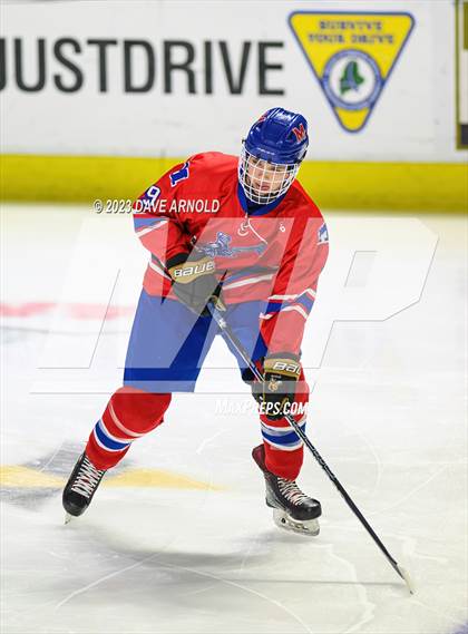 Thumbnail 1 in Cape Elizabeth vs. Messalonskee (MPA Class B State Final) photogallery.