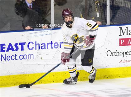 Thumbnail 1 in Cape Elizabeth vs. Messalonskee (MPA Class B State Final) photogallery.