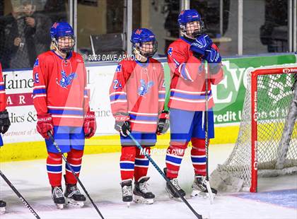 Thumbnail 3 in Cape Elizabeth vs. Messalonskee (MPA Class B State Final) photogallery.