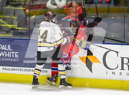 Thumbnail 2 in Cape Elizabeth vs. Messalonskee (MPA Class B State Final) photogallery.
