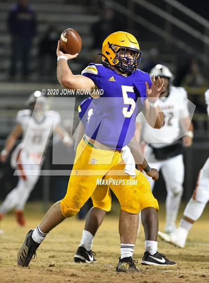 Thumbnail 2 in Meigs County @ Trousdale County (TSSAA 2A Semifinal) photogallery.