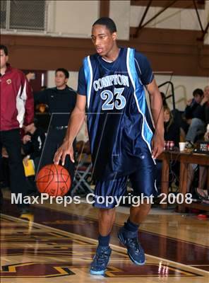 Thumbnail 3 in Compton vs. JSerra Catholic (Ocean View Tournament) photogallery.