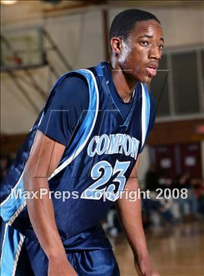 Thumbnail 3 in Compton vs. JSerra Catholic (Ocean View Tournament) photogallery.