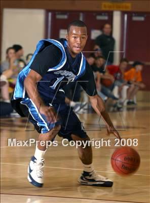 Thumbnail 1 in Compton vs. JSerra Catholic (Ocean View Tournament) photogallery.