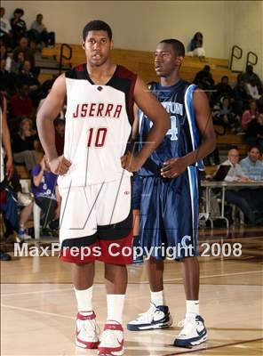 Thumbnail 1 in Compton vs. JSerra Catholic (Ocean View Tournament) photogallery.