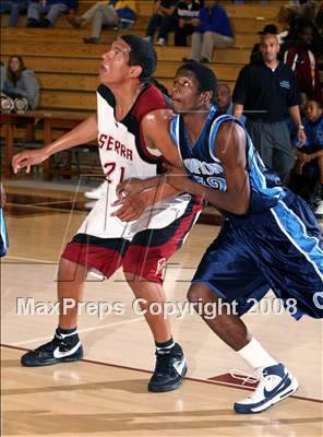 Thumbnail 1 in Compton vs. JSerra Catholic (Ocean View Tournament) photogallery.