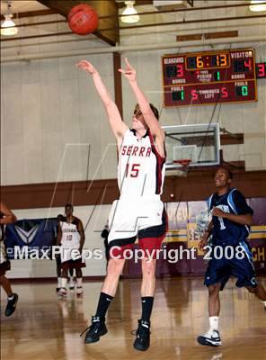 Thumbnail 2 in Compton vs. JSerra Catholic (Ocean View Tournament) photogallery.