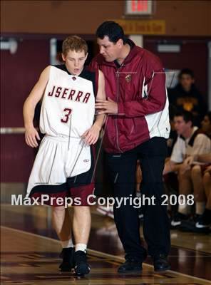 Thumbnail 2 in Compton vs. JSerra Catholic (Ocean View Tournament) photogallery.