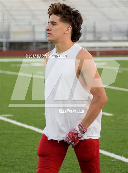 Thumbnail 2 in Round Valley vs. Santa Cruz Valley (AIA 2A Semifinal) photogallery.