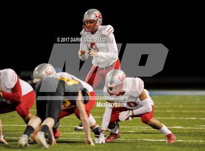 Thumbnail 1 in Round Valley vs. Santa Cruz Valley (AIA 2A Semifinal) photogallery.
