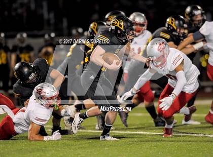 Thumbnail 2 in Round Valley vs. Santa Cruz Valley (AIA 2A Semifinal) photogallery.