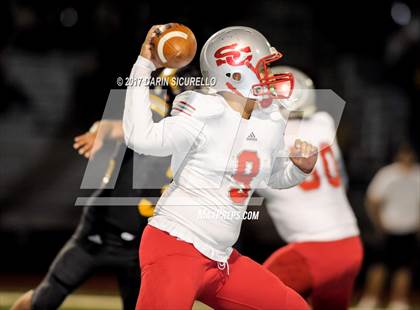 Thumbnail 3 in Round Valley vs. Santa Cruz Valley (AIA 2A Semifinal) photogallery.