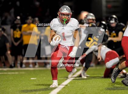 Thumbnail 1 in Round Valley vs. Santa Cruz Valley (AIA 2A Semifinal) photogallery.