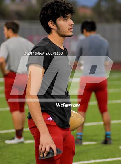 Thumbnail 3 in Round Valley vs. Santa Cruz Valley (AIA 2A Semifinal) photogallery.