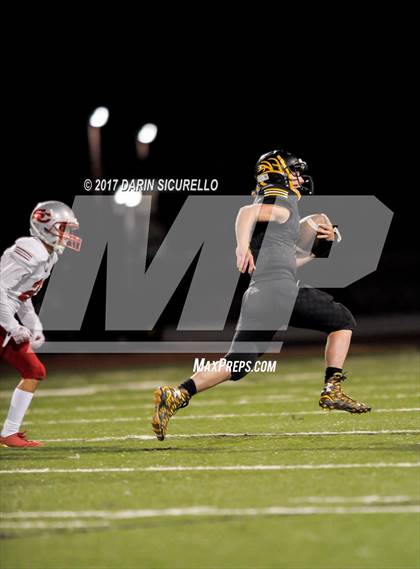 Thumbnail 1 in Round Valley vs. Santa Cruz Valley (AIA 2A Semifinal) photogallery.