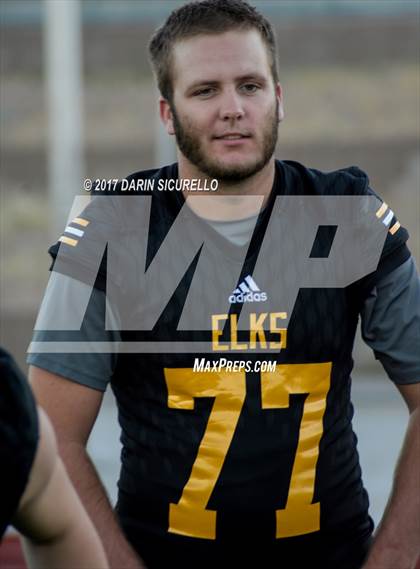 Thumbnail 3 in Round Valley vs. Santa Cruz Valley (AIA 2A Semifinal) photogallery.