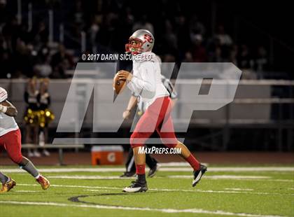 Thumbnail 3 in Round Valley vs. Santa Cruz Valley (AIA 2A Semifinal) photogallery.