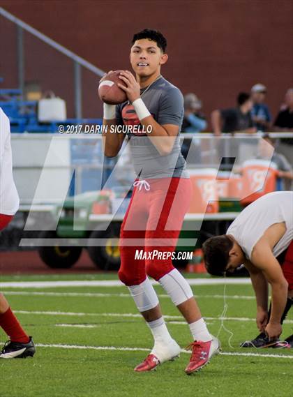Thumbnail 2 in Round Valley vs. Santa Cruz Valley (AIA 2A Semifinal) photogallery.