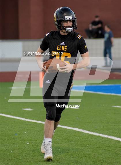 Thumbnail 1 in Round Valley vs. Santa Cruz Valley (AIA 2A Semifinal) photogallery.