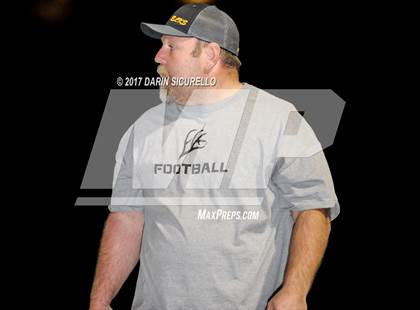 Thumbnail 2 in Round Valley vs. Santa Cruz Valley (AIA 2A Semifinal) photogallery.
