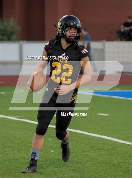 Thumbnail 2 in Round Valley vs. Santa Cruz Valley (AIA 2A Semifinal) photogallery.