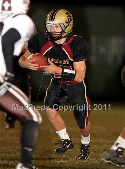 Thumbnail 2 in Crespi @ Alemany photogallery.