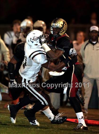 Thumbnail 3 in Crespi @ Alemany photogallery.