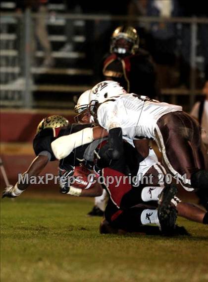 Thumbnail 2 in Crespi @ Alemany photogallery.