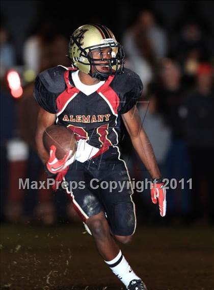 Thumbnail 3 in Crespi @ Alemany photogallery.