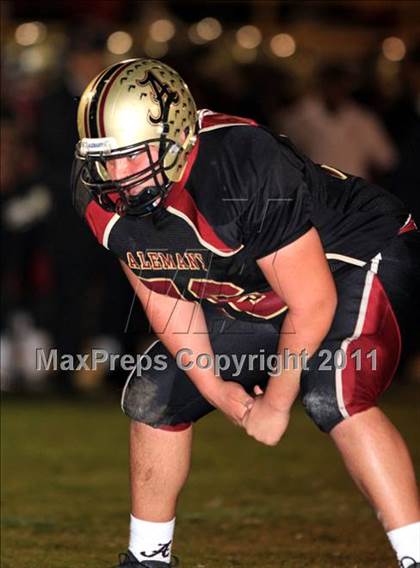 Thumbnail 2 in Crespi @ Alemany photogallery.