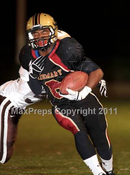 Thumbnail 3 in Crespi @ Alemany photogallery.