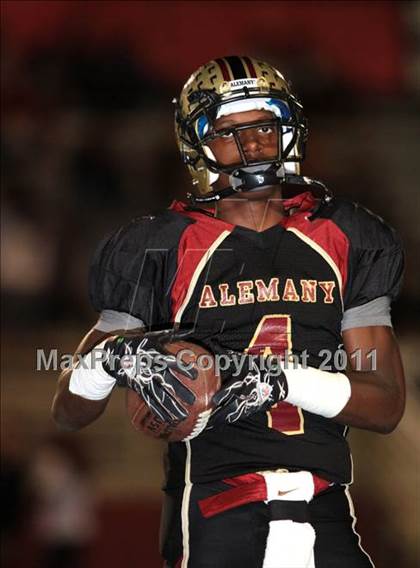 Thumbnail 2 in Crespi @ Alemany photogallery.