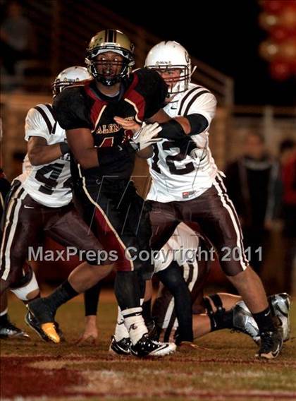 Thumbnail 3 in Crespi @ Alemany photogallery.