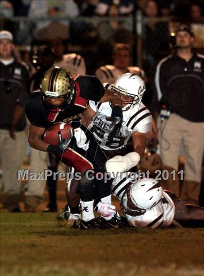 Thumbnail 3 in Crespi @ Alemany photogallery.