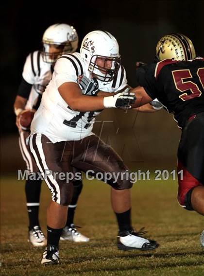 Thumbnail 3 in Crespi @ Alemany photogallery.