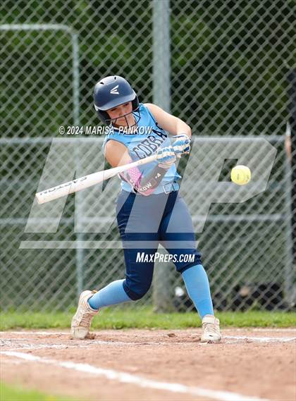 Thumbnail 2 in Bishop Grimes vs Syracuse photogallery.