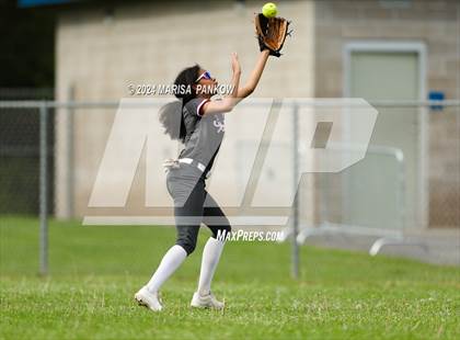 Thumbnail 1 in Bishop Grimes vs Syracuse photogallery.