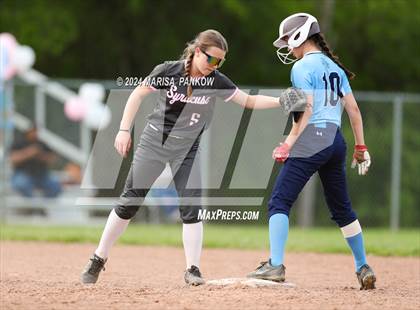 Thumbnail 1 in Bishop Grimes vs Syracuse photogallery.