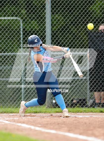 Thumbnail 3 in Bishop Grimes vs Syracuse photogallery.