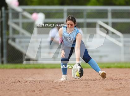 Thumbnail 3 in Bishop Grimes vs Syracuse photogallery.