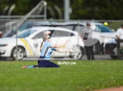 Thumbnail 1 in Bishop Grimes vs Syracuse photogallery.