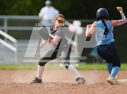 Thumbnail 1 in Bishop Grimes vs Syracuse photogallery.