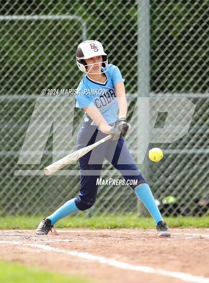Thumbnail 2 in Bishop Grimes vs Syracuse photogallery.