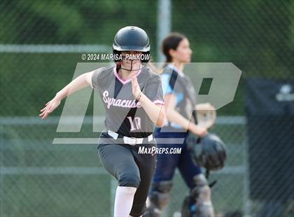 Thumbnail 2 in Bishop Grimes vs Syracuse photogallery.