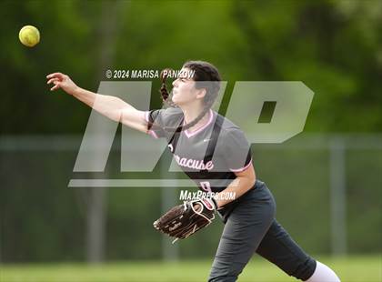 Thumbnail 3 in Bishop Grimes vs Syracuse photogallery.
