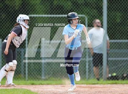 Thumbnail 2 in Bishop Grimes vs Syracuse photogallery.