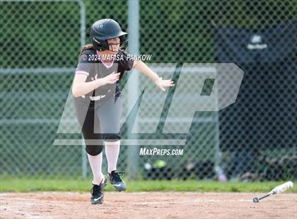 Thumbnail 3 in Bishop Grimes vs Syracuse photogallery.