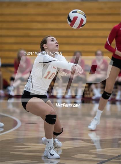 Thumbnail 1 in Chico @ Foothill photogallery.